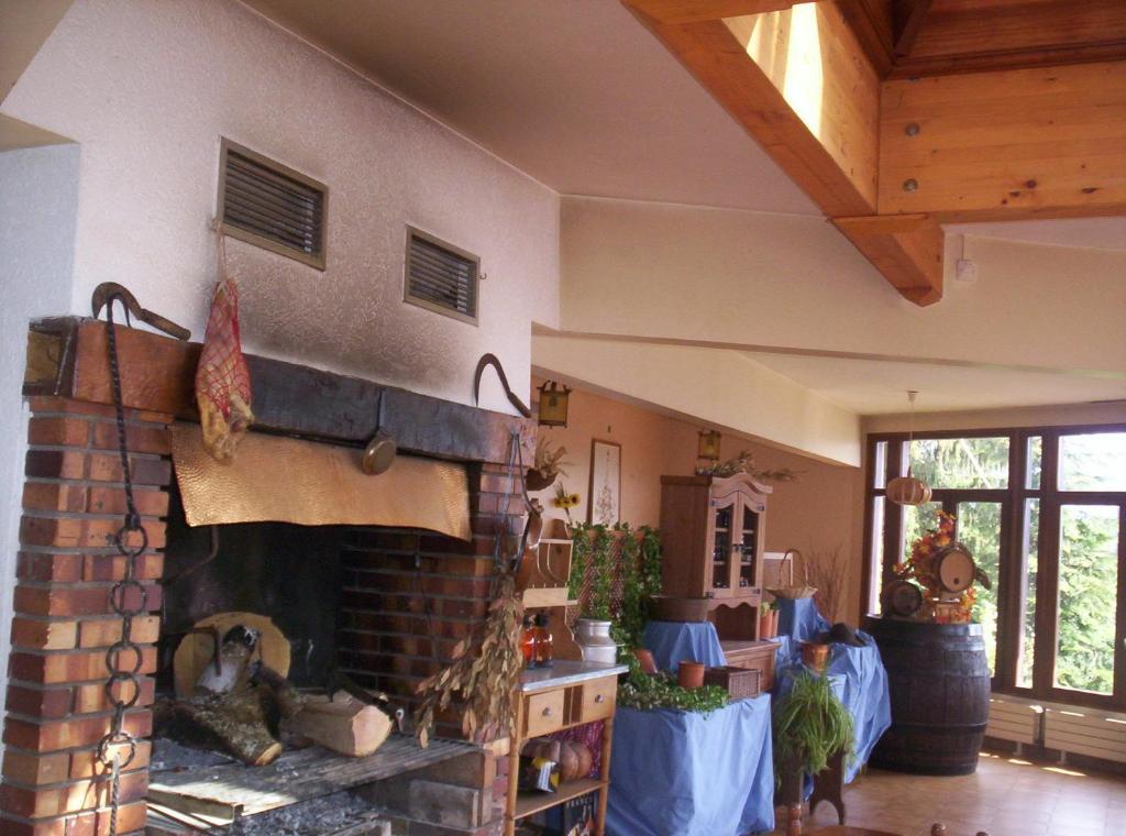 Auberge De Mandrin Dullin Luaran gambar